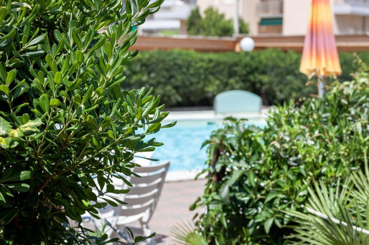 Hotel Primavera Sul Mare Lido Di Savio Bagian luar foto