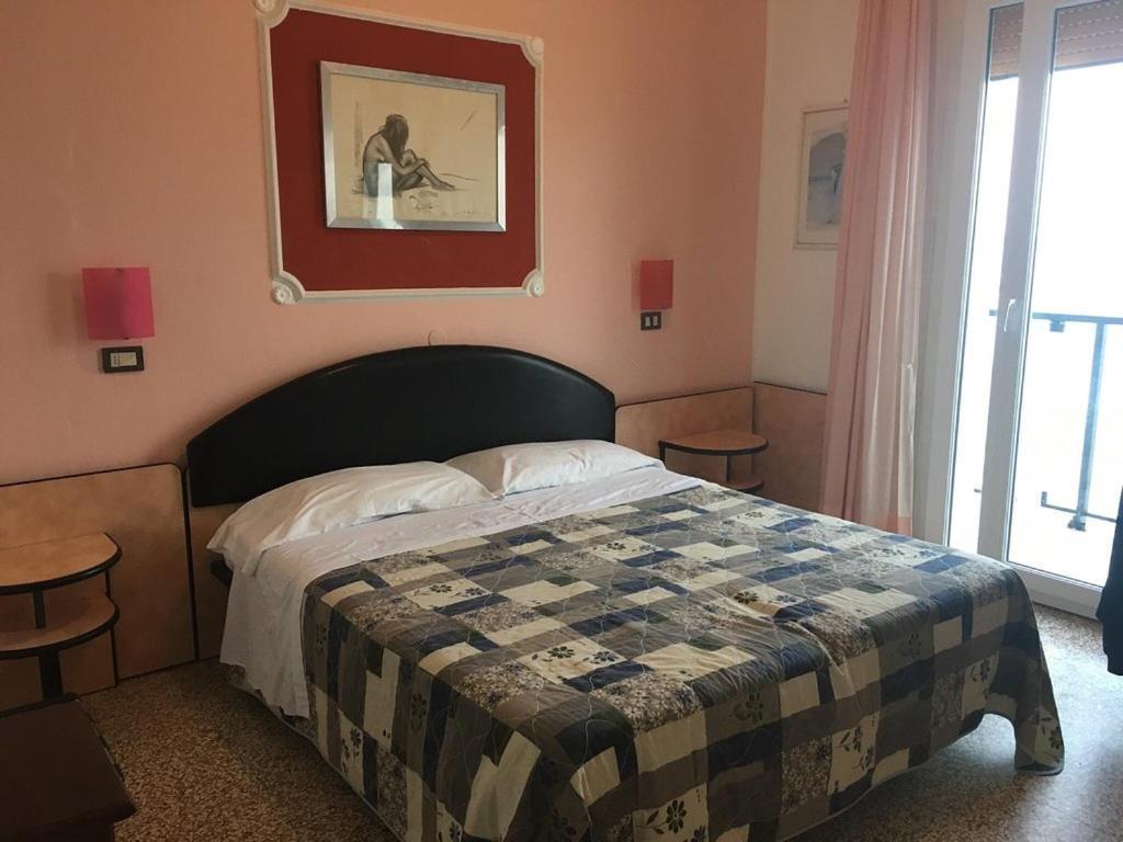 Hotel Primavera Sul Mare Lido Di Savio Bagian luar foto