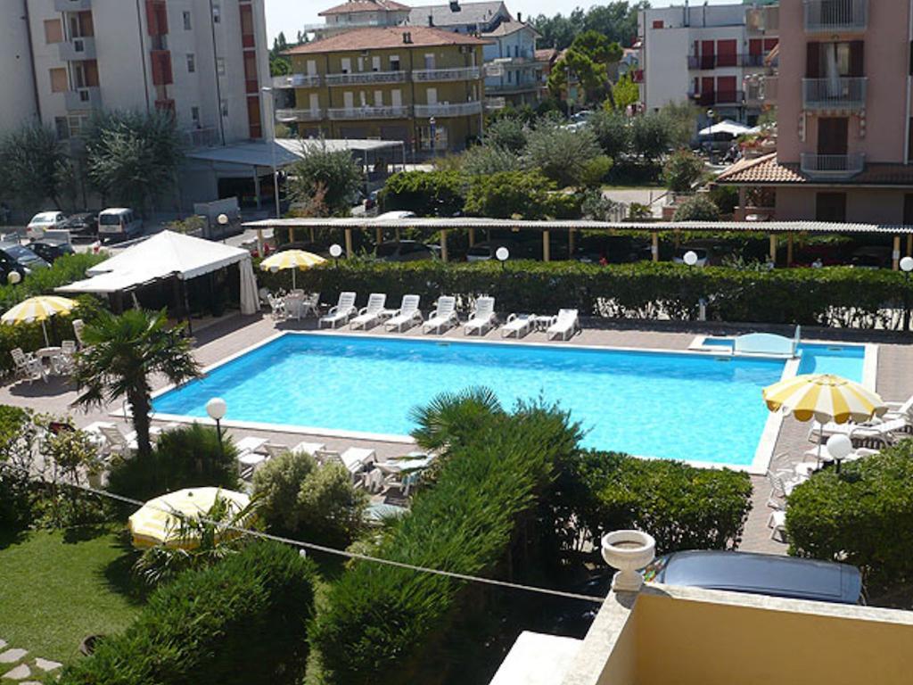 Hotel Primavera Sul Mare Lido Di Savio Bagian luar foto